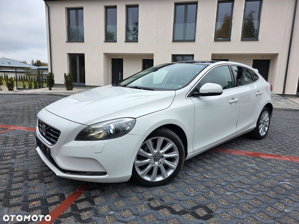 Volvo V40 - 26