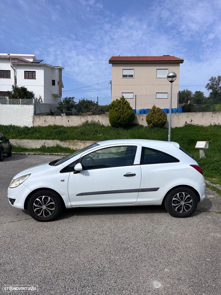 Opel Corsa 1.3 CDTI Enjoy EcoFLEX - 3