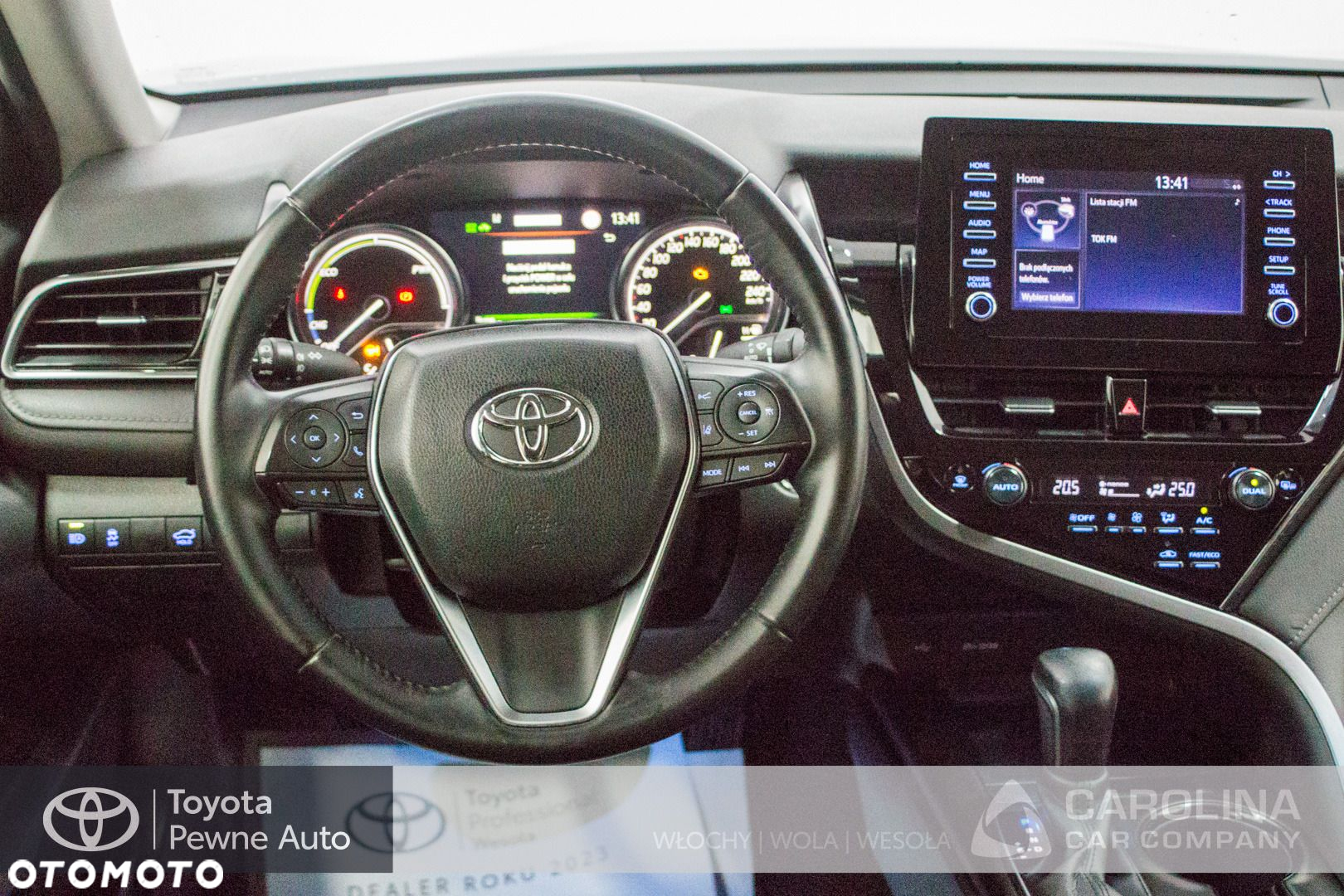 Toyota Camry - 3