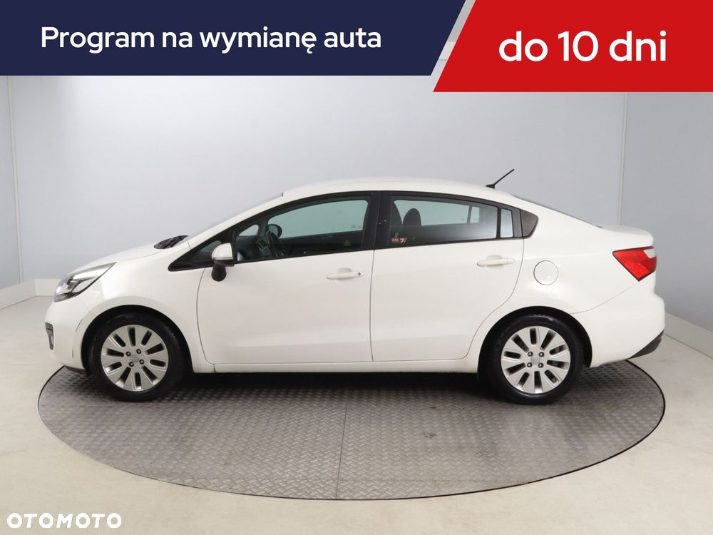 Kia Rio - 4