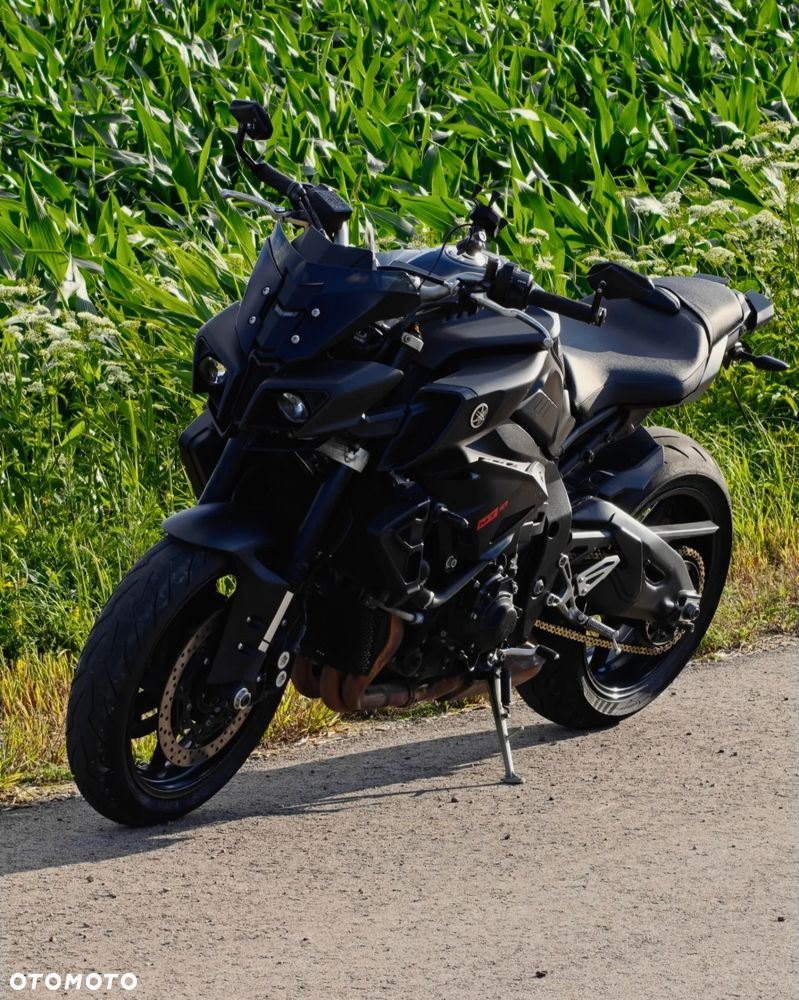 Yamaha MT - 6