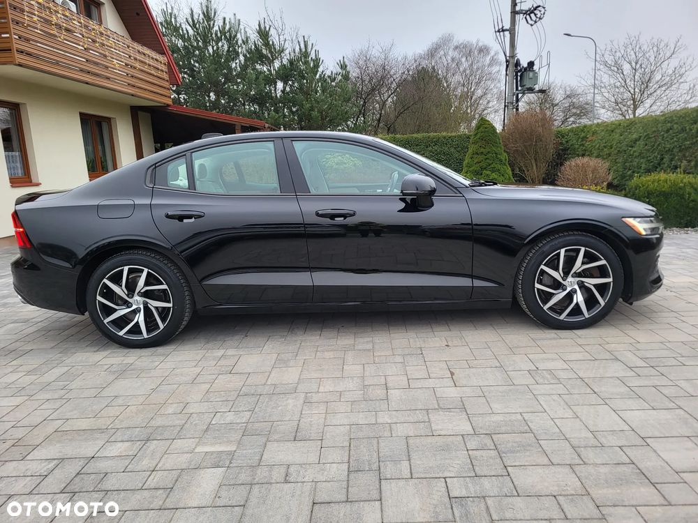 Volvo S60 T6 AWD Momentum Pro - 3