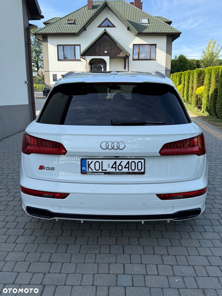 Audi SQ5 - 5