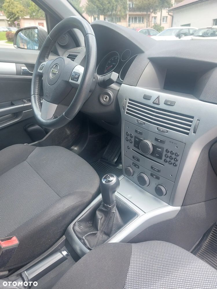 Opel Astra - 10