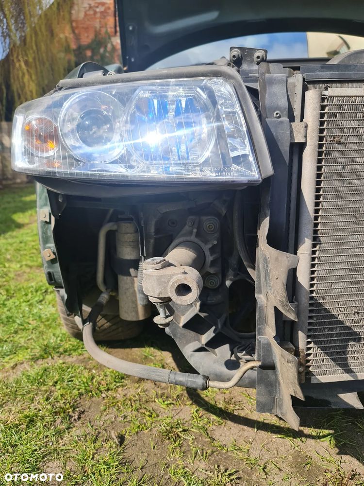 Audi A4 Limousine 1.8T - 8