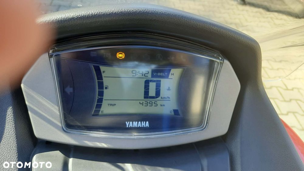 Yamaha NMAX - 7
