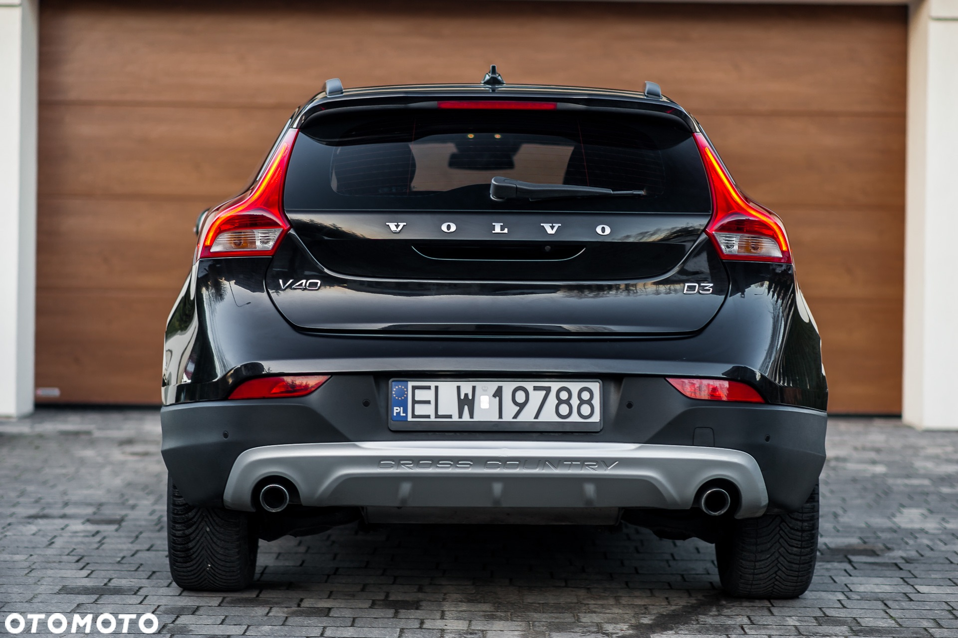 Volvo V40 Cross Country D3 Momentum - 2