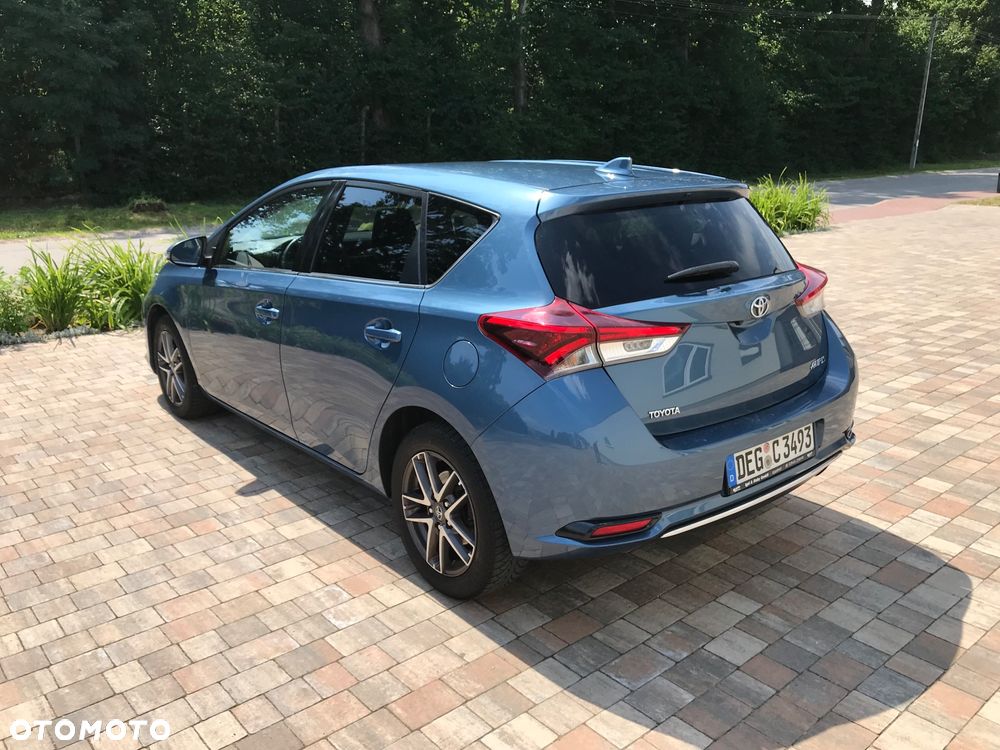 Toyota Auris - 6