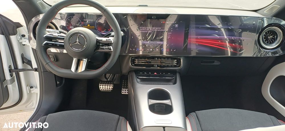 Mercedes-Benz CLA 180 - 12