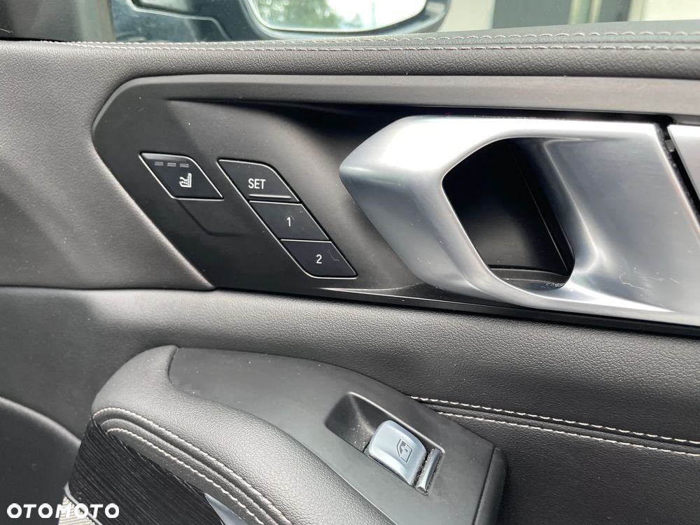 BMW X7 xDrive40i - 35