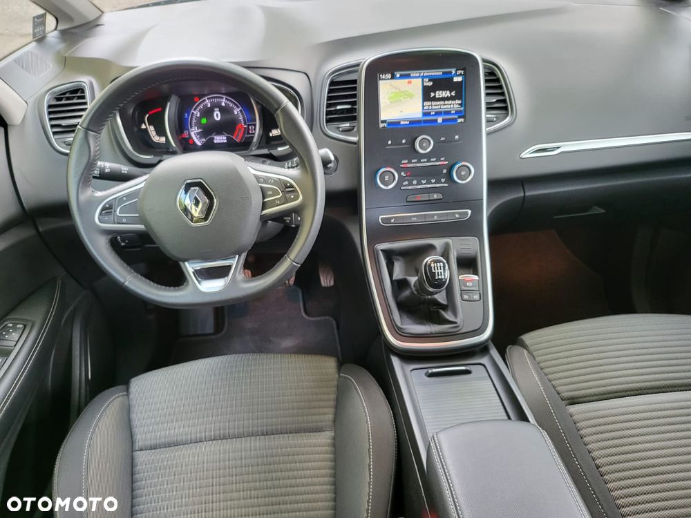 Renault Scenic TCe 140 GPF LIMITED - 25