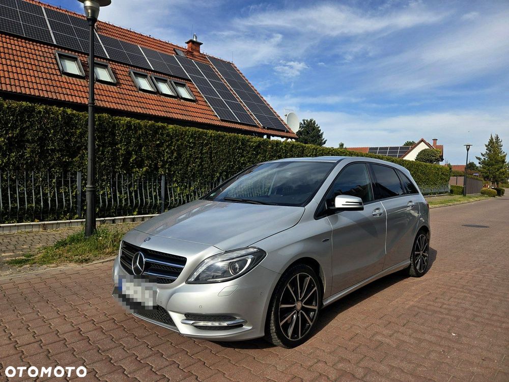 Mercedes-Benz Klasa B - 1