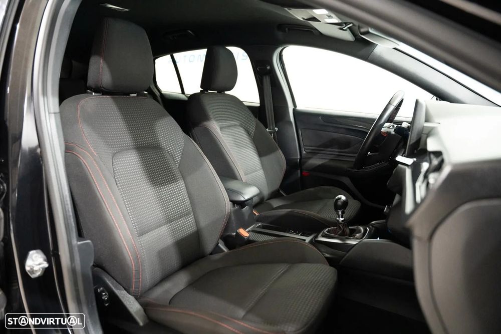 Ford Focus SW 1.0 EcoBoost MHEV ST-Line - 26