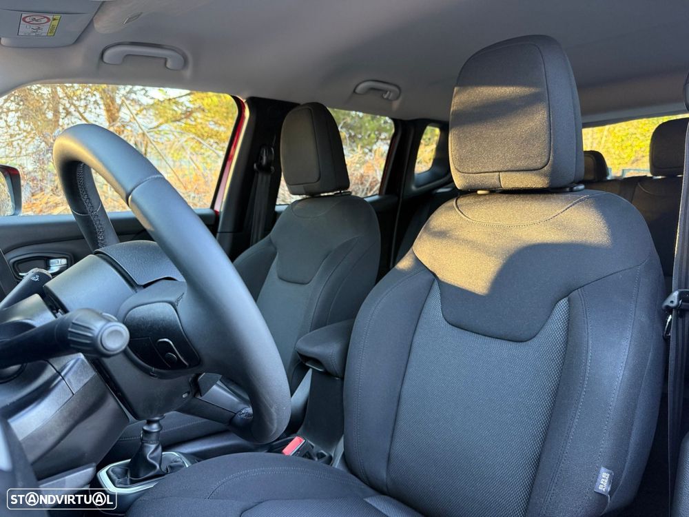Jeep Renegade 1.0 T Longitude - 28