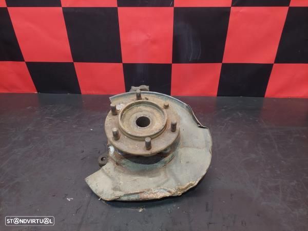 Manga De Eixo Frente Esquerda Toyota Hilux Vii Pick-Up (_N1_, _N2_, _N - 2