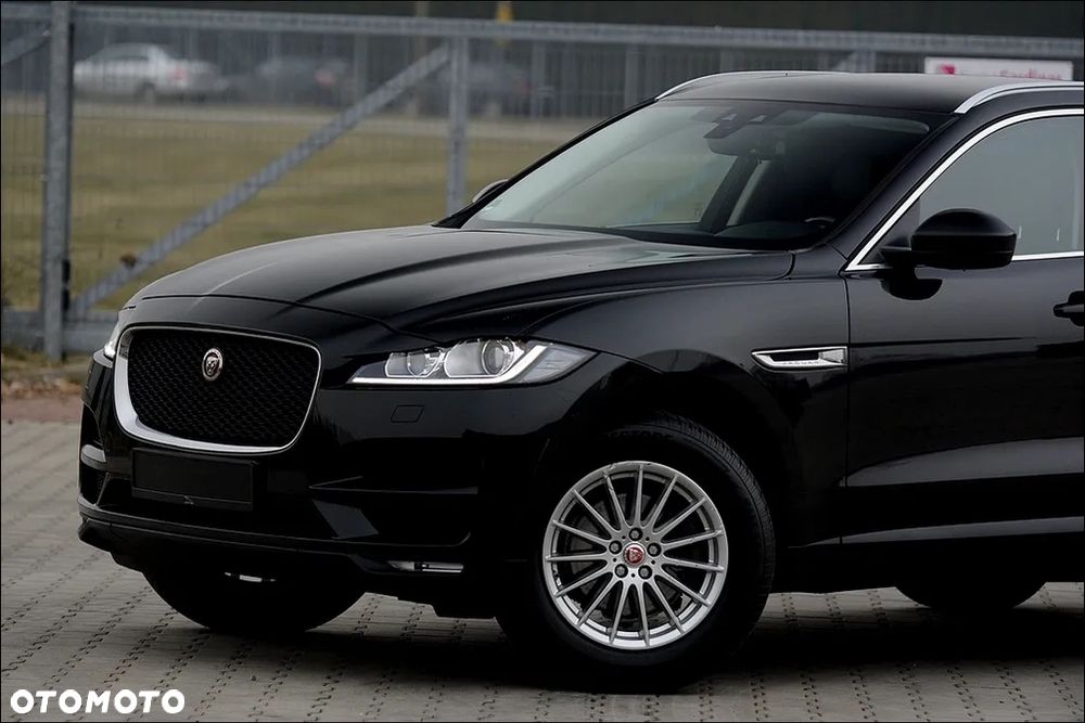 Jaguar F-Pace 2.0 i4D AWD Prestige - 8