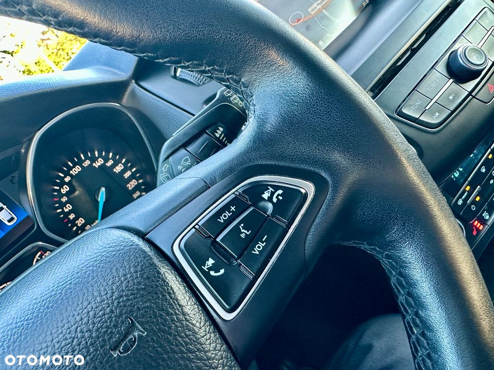 Ford Focus 1.0 EcoBoost Titanium ASS - 33