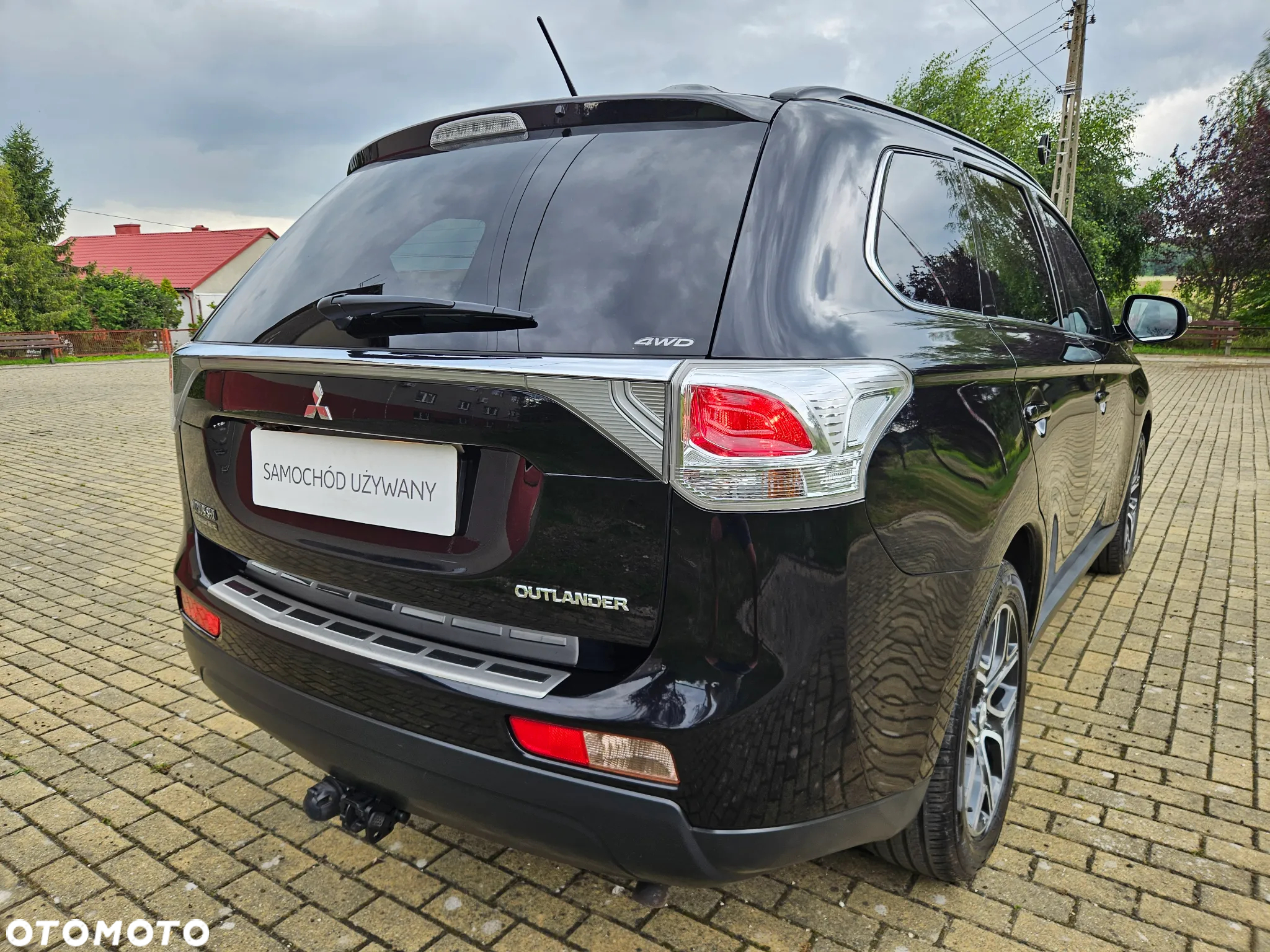 Mitsubishi Outlander 2.2 DID Intense + - 8