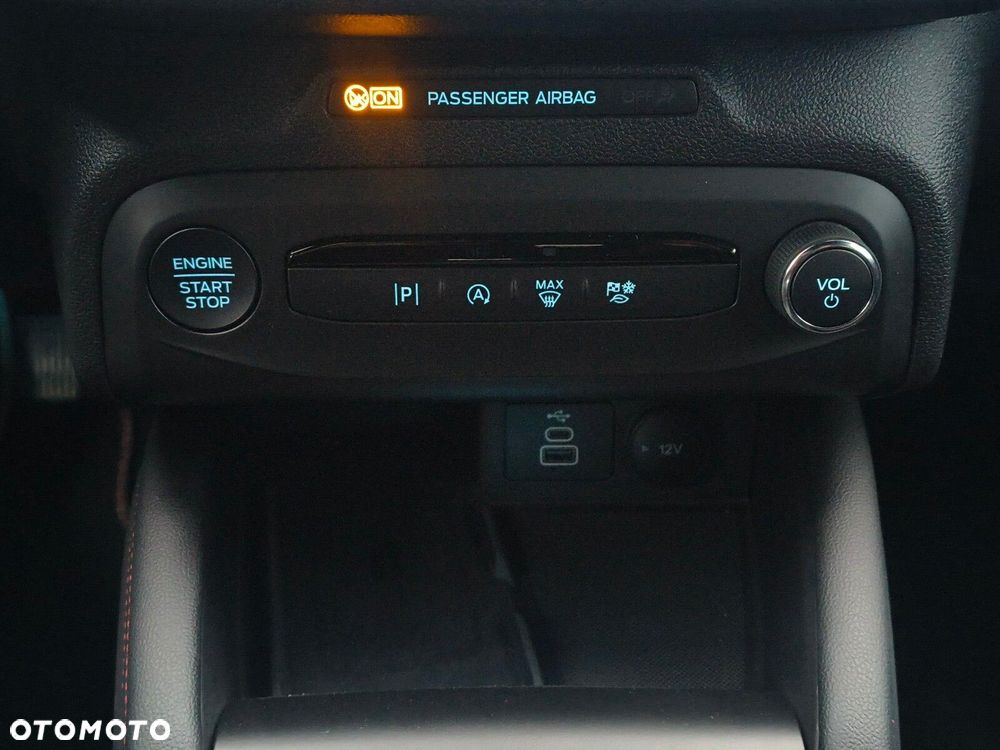 Ford Focus 1.0 EcoBoost mHEV ST-Line X - 21
