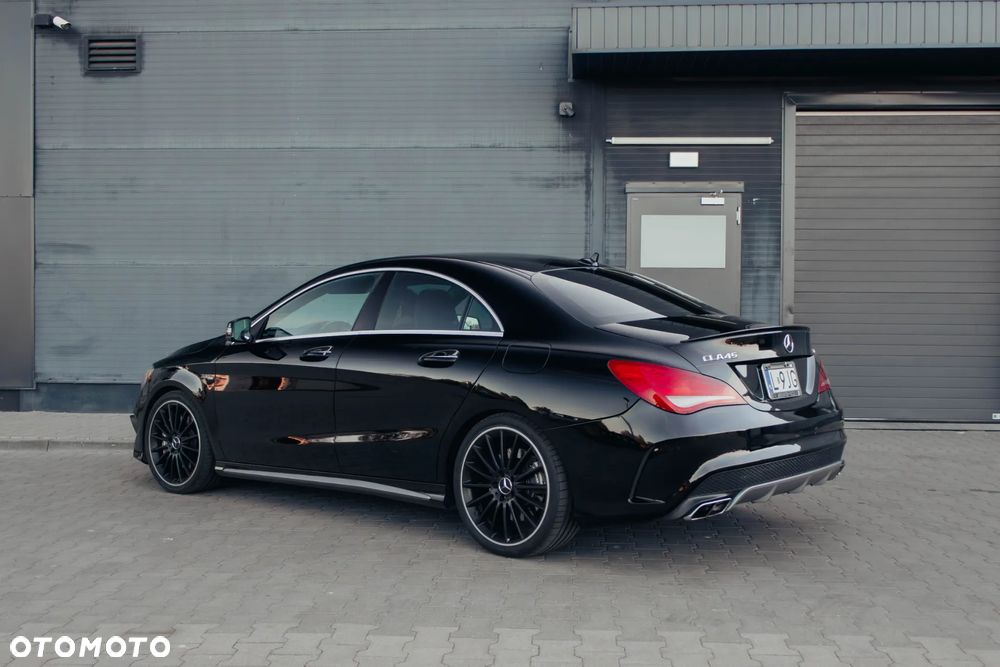 Mercedes-Benz CLA 45 AMG 4Matic 7G-DCT - 11