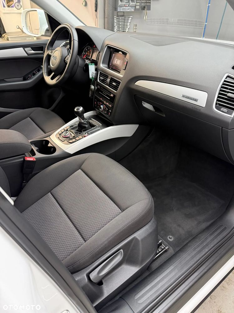 Audi Q5 2.0 TDI Quattro (clean diesel) - 9