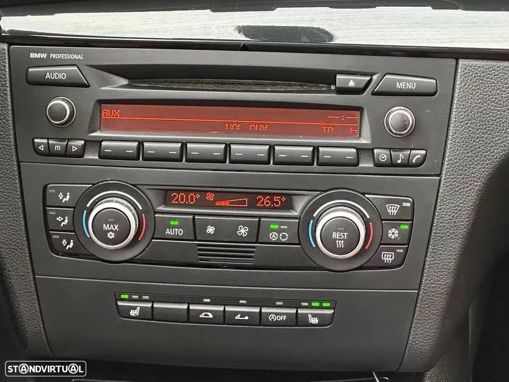 BMW 118 i - 32
