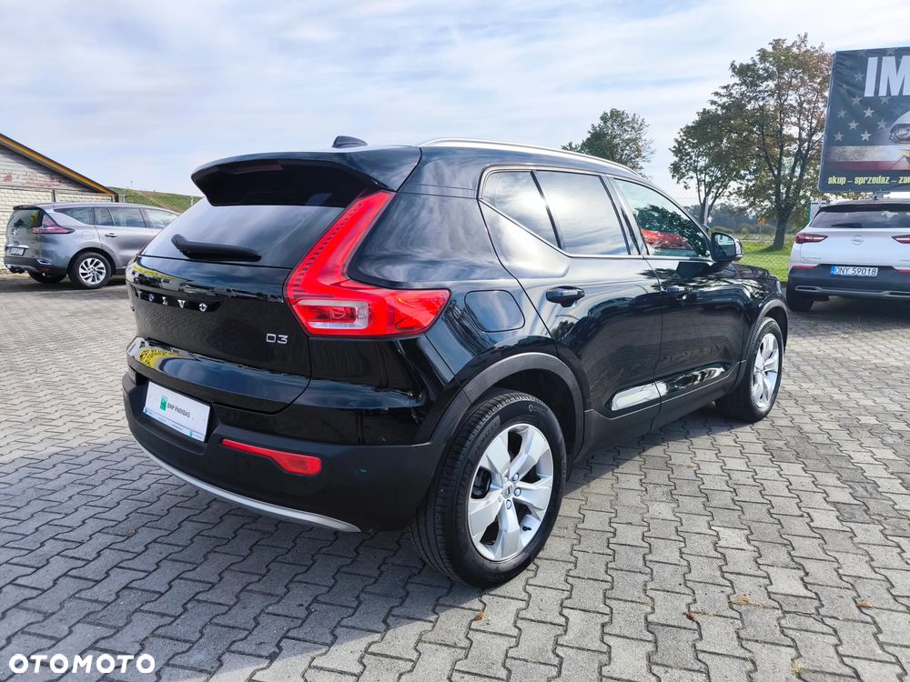 Volvo XC 40 - 5