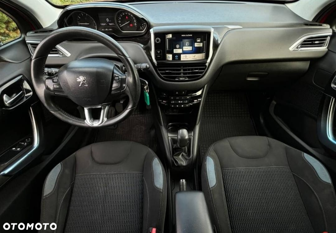 Peugeot 208 1.2 VTi Allure - 13