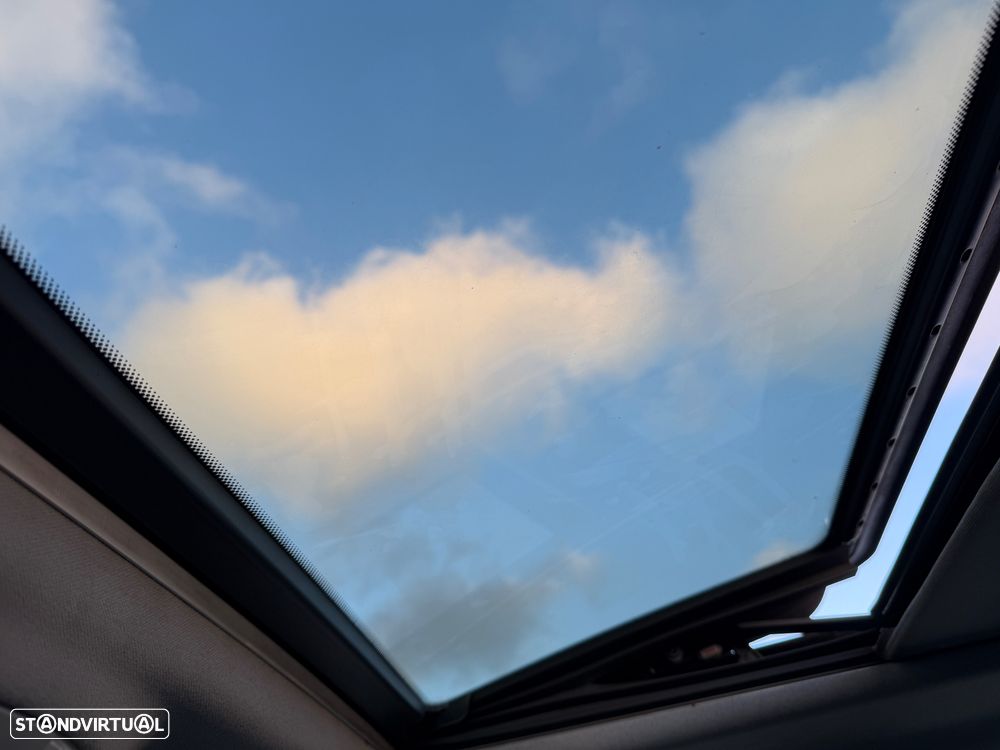 Mercedes-Benz E 270 - 25