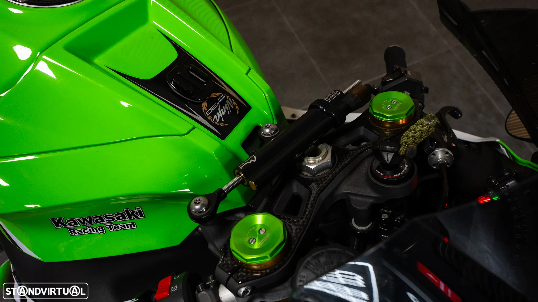 Kawasaki ZXR 10 - 9