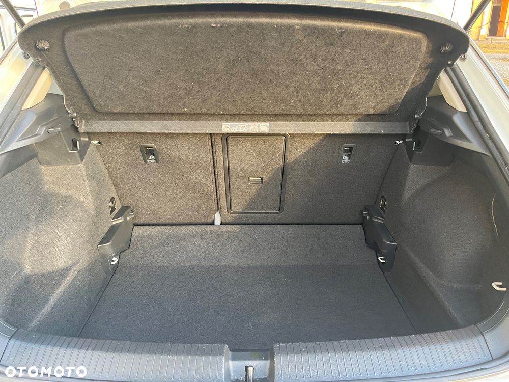Volkswagen T-Roc 2.0 TDI SCR 4MOTION DSG ACTIVE - 14
