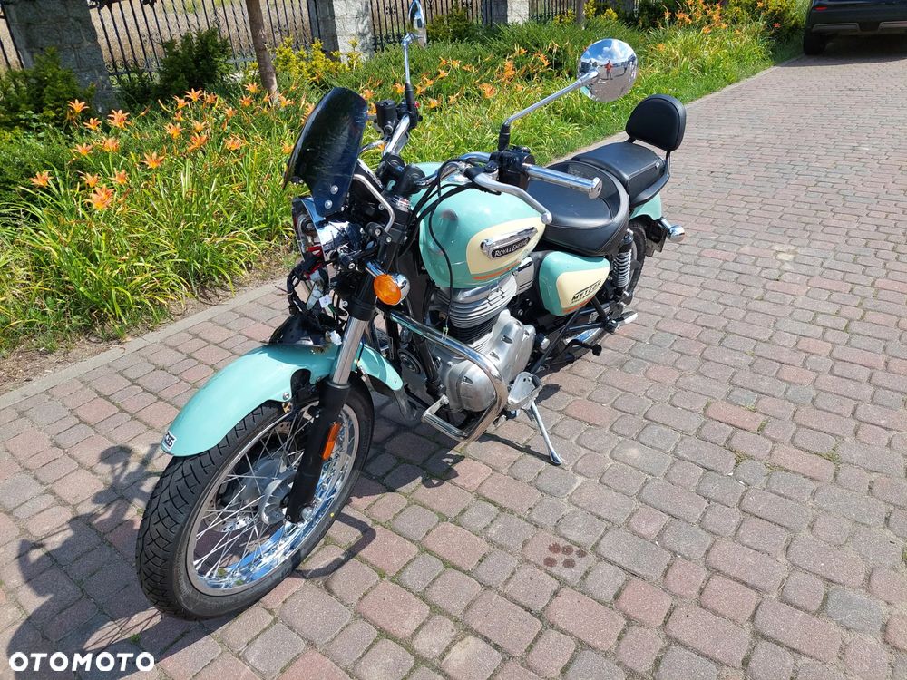 Royal Enfield Meteor - 1