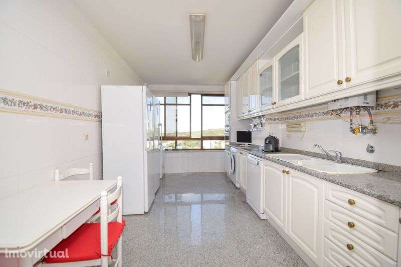 T3|Vista Rio| Box 2 Viaturas| Arrecadação| Quinta Grande Alfragide - Grande imagem: 5/12