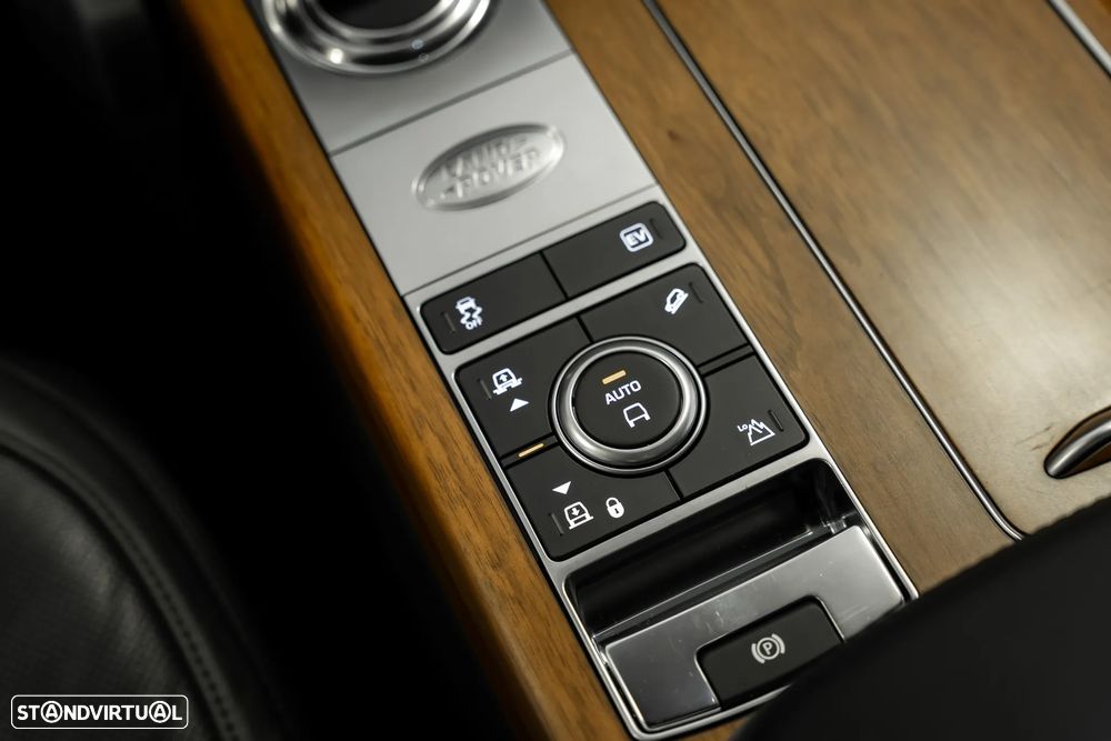 Land Rover Range Rover 2.0 Si4 PHEV Autobiography - 17