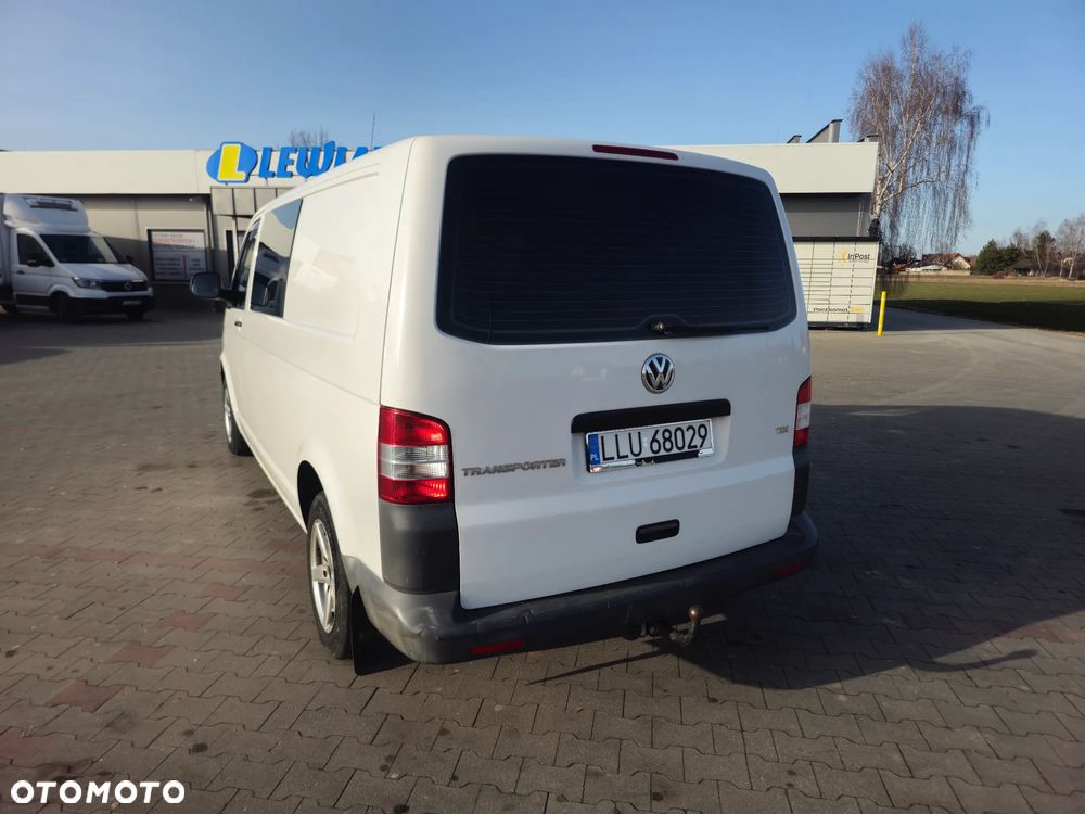 Volkswagen Transporter - 4