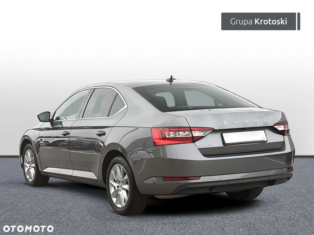 Skoda Superb 1.5 TSI Ambition DSG - 4