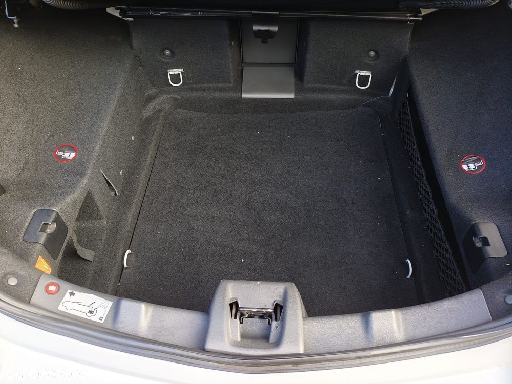 Opel Astra 1.8 Cosmo - 23