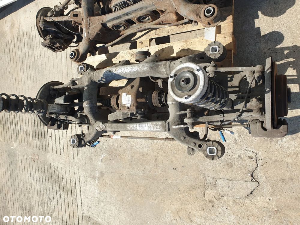 AMORTYZATOR TYŁ TYLNY SPRĘŻYNA PRAWY LEWY BMW 6 E63 E64 3.0i BENZYNA 6767733 Most dyfer DYFERENCJAŁ  3.91 N52 7534042-4  WÓZEK BELKA ZAWIESZENIA TYŁ SANKI 6770842 Zwrotnica Piasta Prawy LEWY Tył ZACISK HAMULCOWY PÓŁOŚ PÓŁOSIE - 16