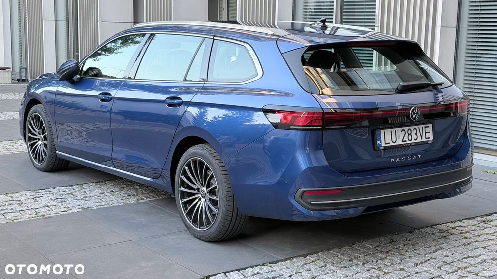 Volkswagen Passat 2.0 TDI SCR Style DSG - 17