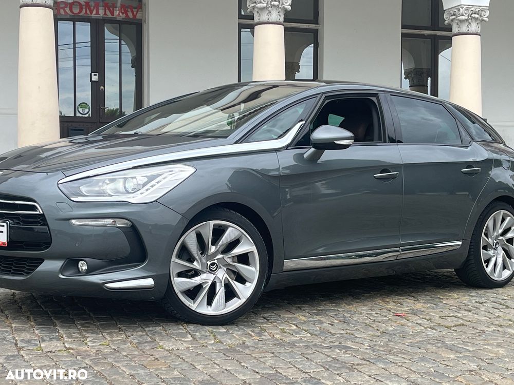 Citroën DS5 2.0 HDI BVA6 So Chic - 11