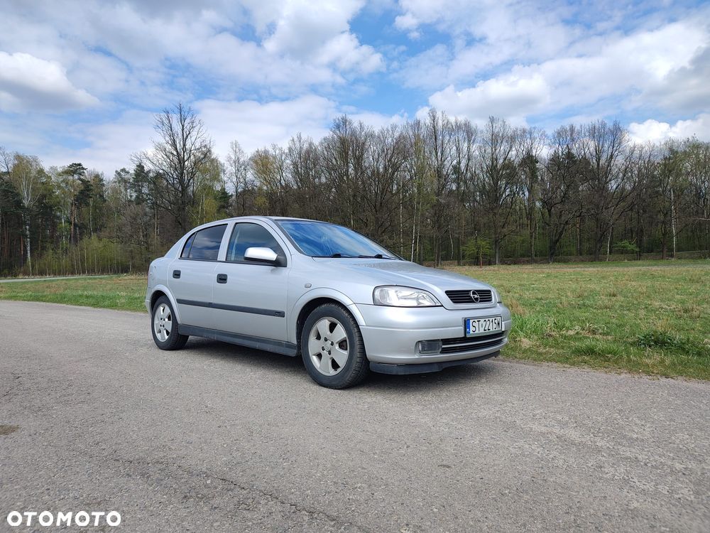 Opel Astra - 3