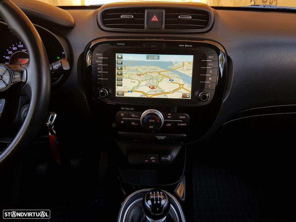 Kia Soul 1.6 CRDi TX - 16