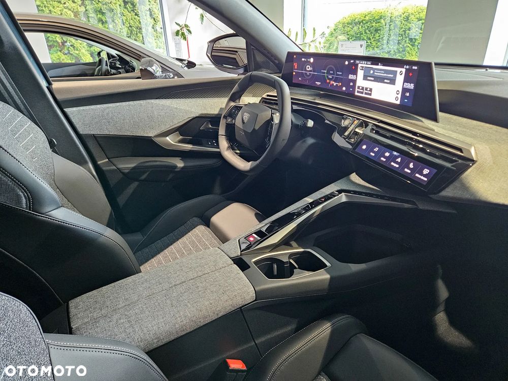 Peugeot 3008 - 17