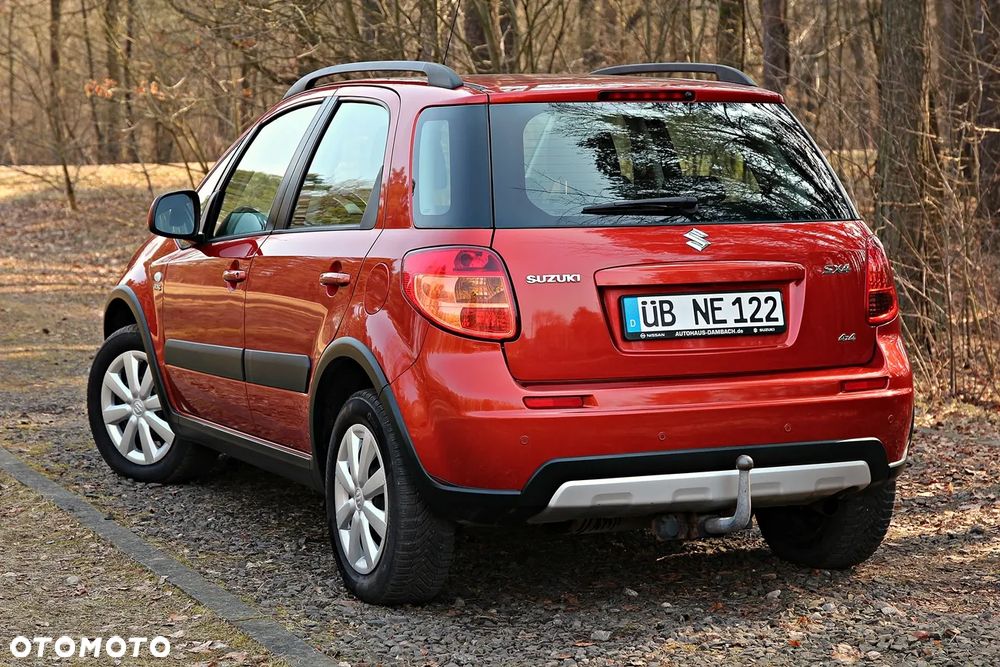 Suzuki SX4 2.0 DDiS 4x4 Style - 11