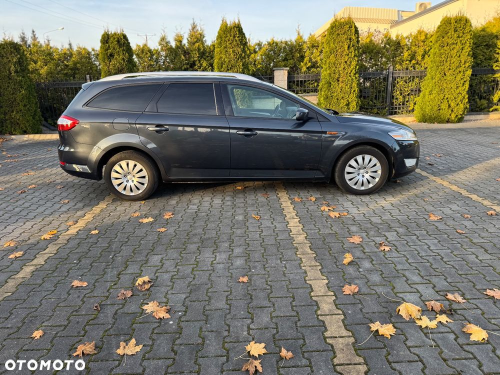 Ford Mondeo 2.0 Turnier TDCI Titanium - 32