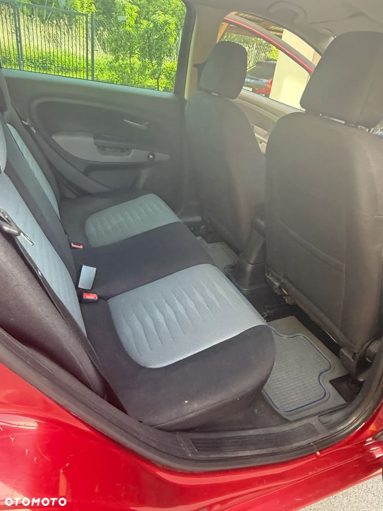 Fiat Grande Punto 1.4 8V Dualogic Dynamic - 12
