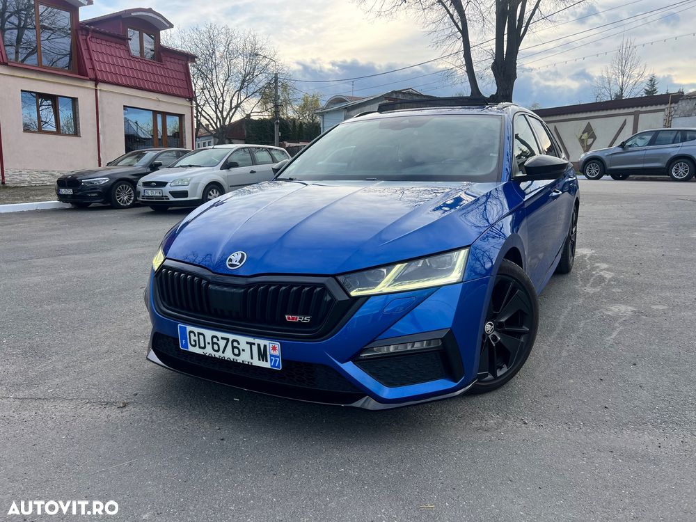 Skoda Octavia 2.0 TDI DSG RS - 2
