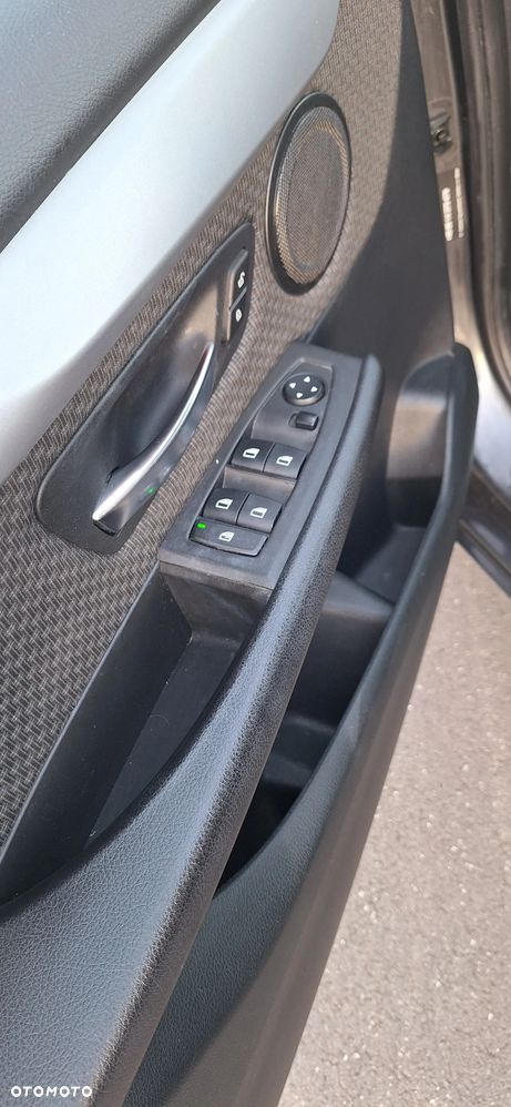 BMW Seria 2 218i - 16