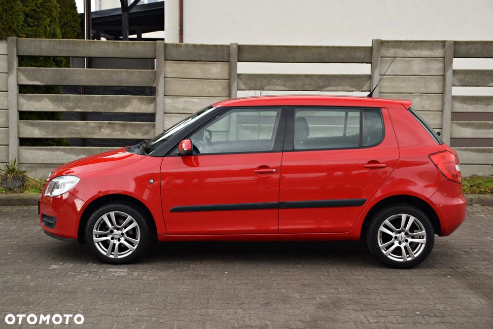 Skoda Fabia 1.2 HTP Ambiente - 4