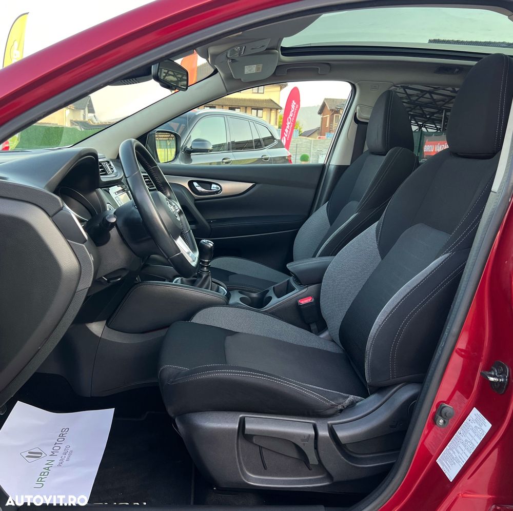 Nissan Qashqai 1.6 DCI TEKNA - 12